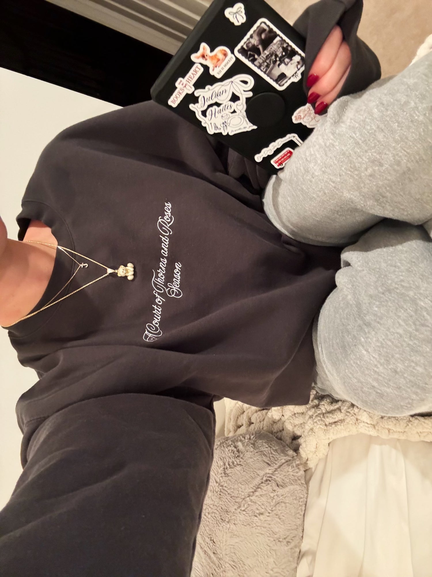 ACOTAR Season Crewneck
