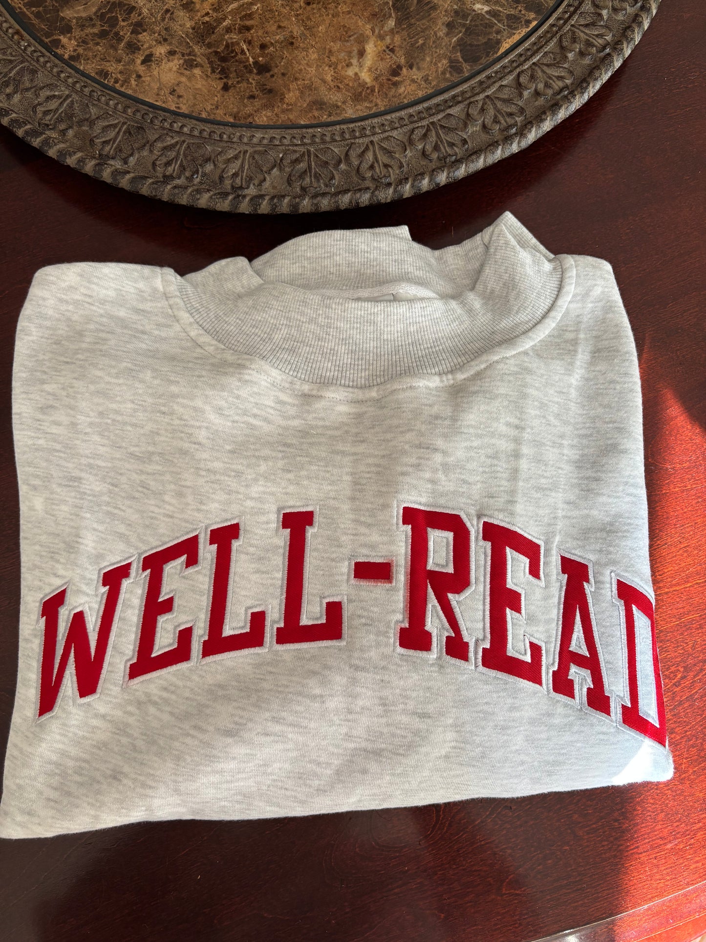 Classic Well-Read Mockneck Thrift